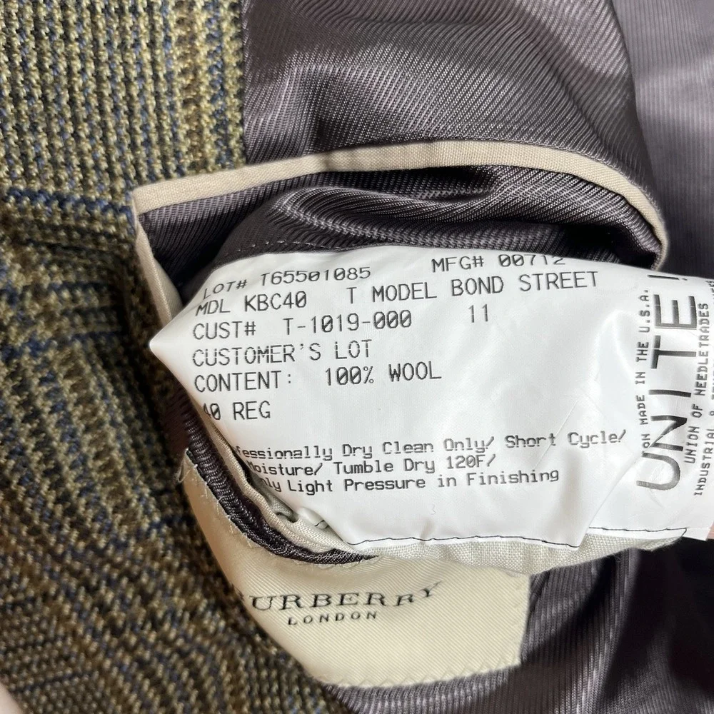 Vintage Burberry London 100% Wool Plaid Blue Brown jacket blazer 40R Luxury